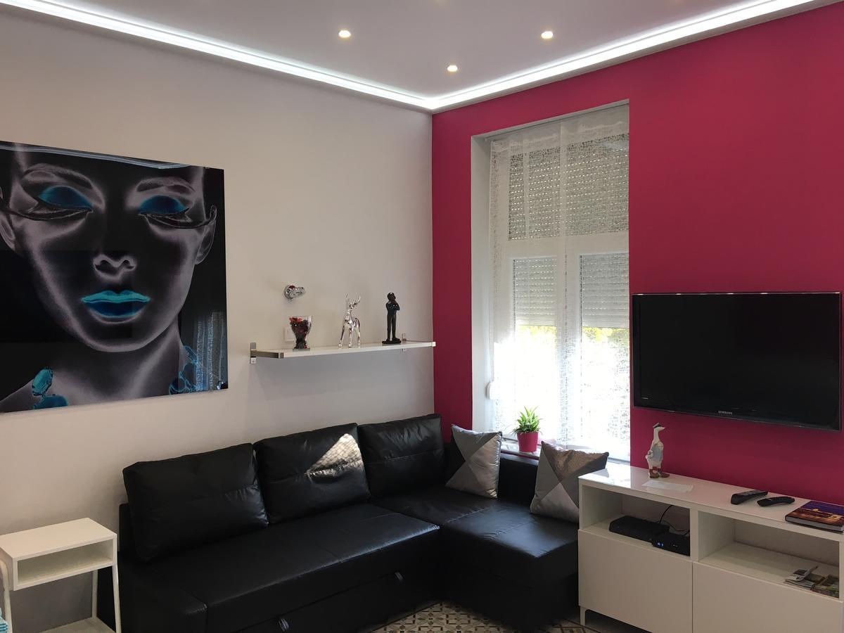 Diana'S Charming Studio At The Buda Castle — Photos 2