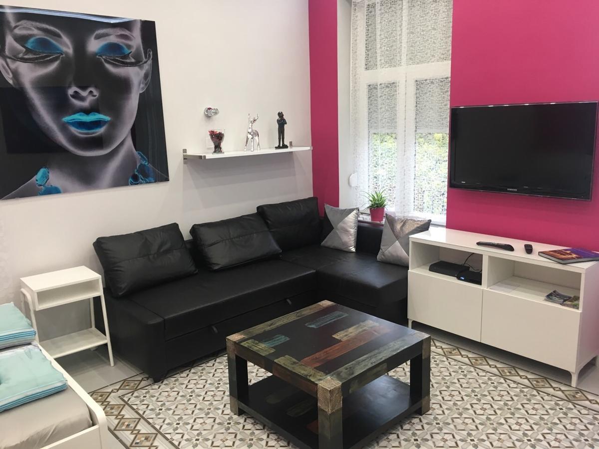 Diana'S Charming Studio At The Buda Castle — Photos 1